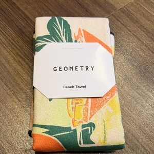 NWT Geometry Beach Towel - Multi-Color Tropical Print